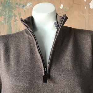 Jos A Banks NWT Large Brown Sweater LARP